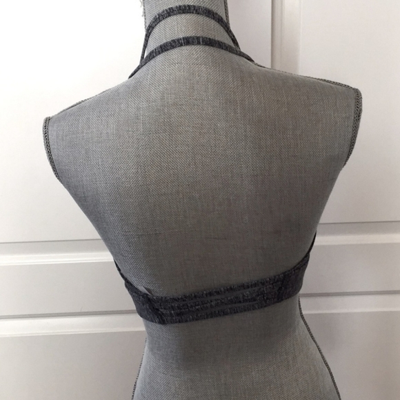 PINK Sports Bra - Picture 2 of 4